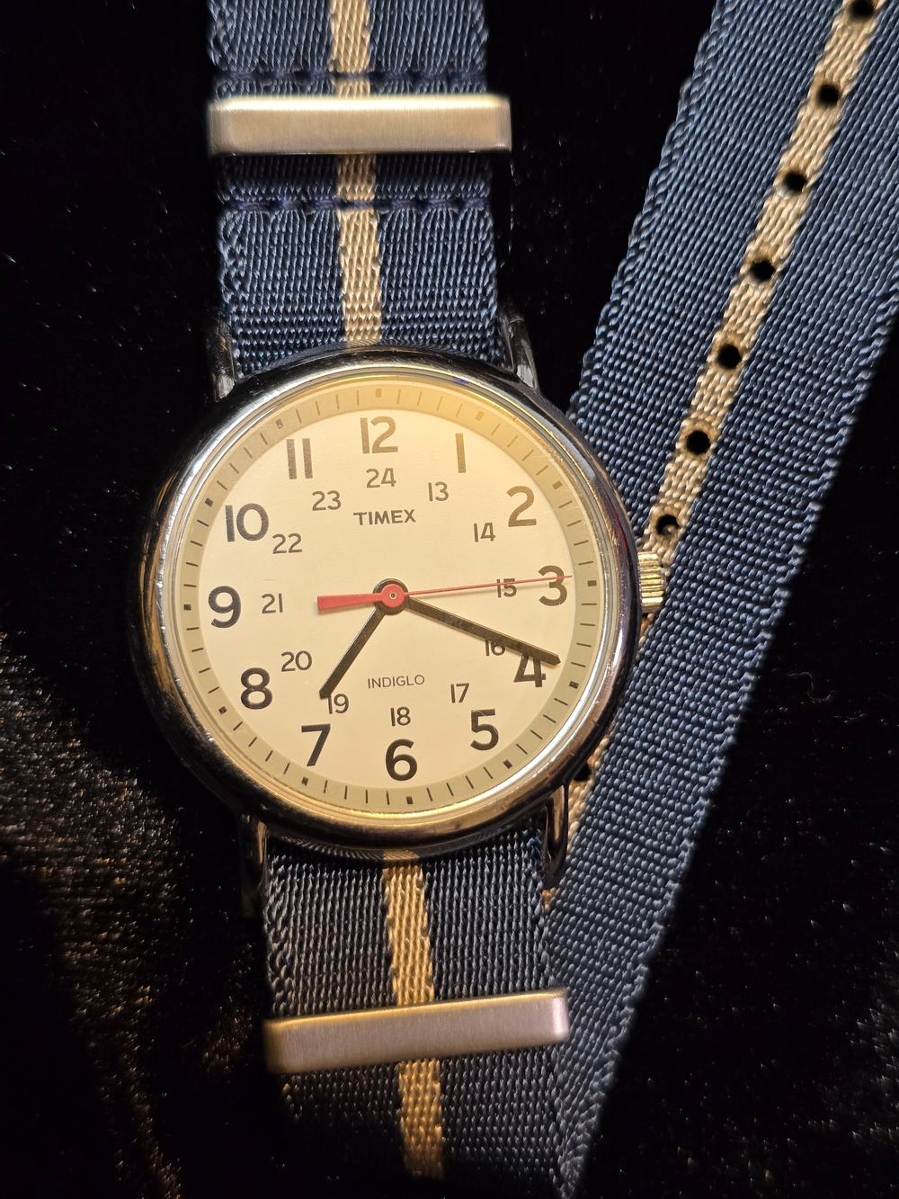 Timex Men’s Navy and Beige Strap White Dial Field Watch - Picture 2 of 6